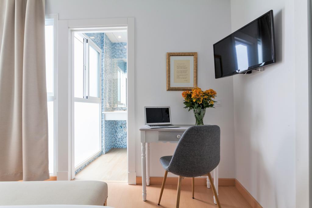 Hostly Acetres 1B-2B Center-Fibre-Conmunal Terrace-Parking Optional Seville Exterior photo